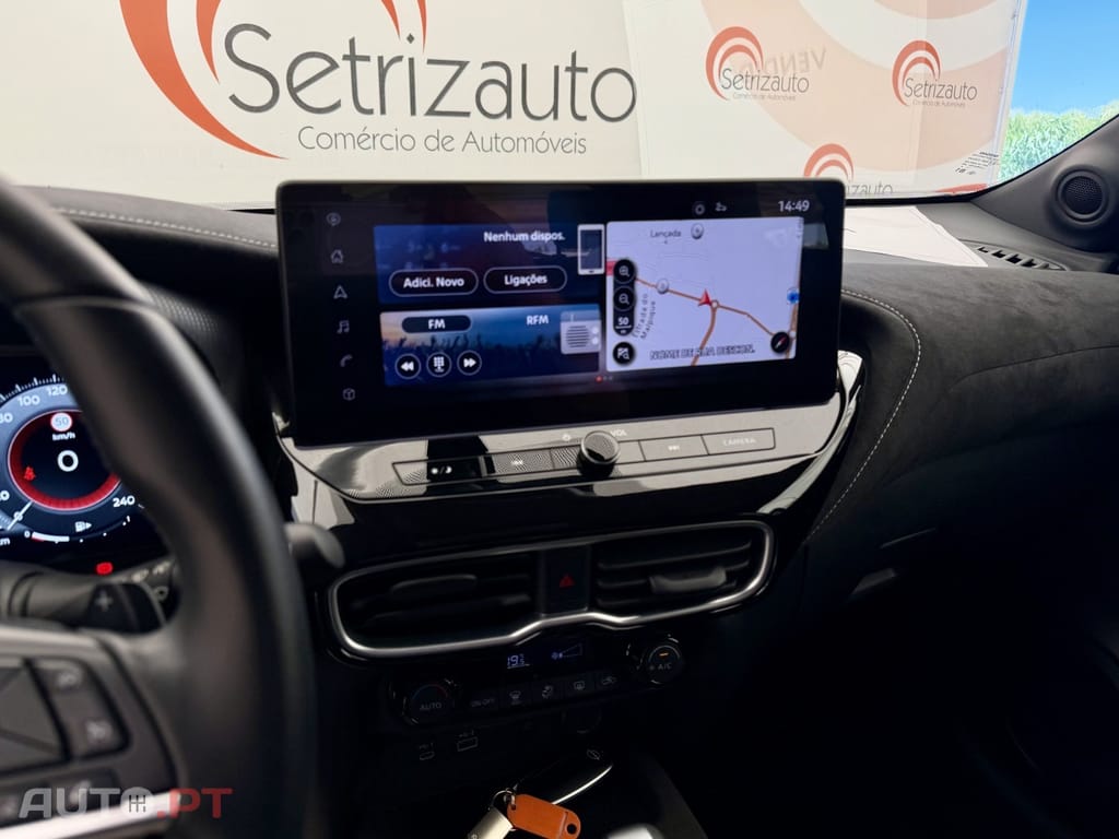 Nissan Juke 1.0 DIG-T N-Design C.Two Tone S.DCT