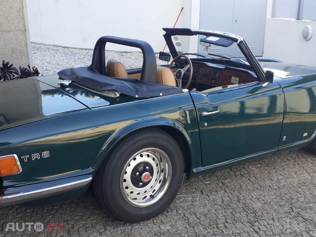 Triumph TR6 2.5 PI