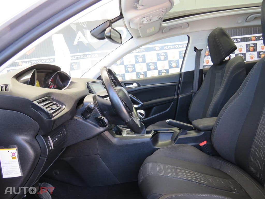 Peugeot 308 SW 1.6 HDI PANORAMICO