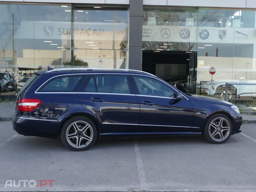 Mercedes-Benz E 220 CDi Avantgarde BE Auto.