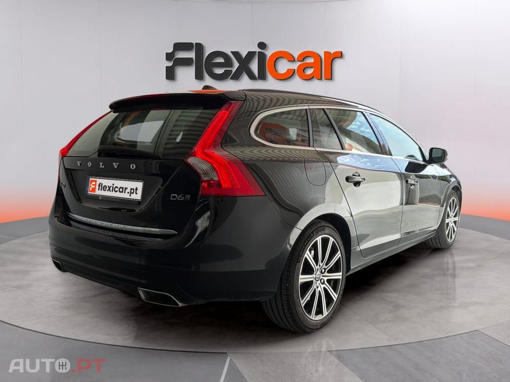 Volvo V60 2.4 D6 AWD Phev
