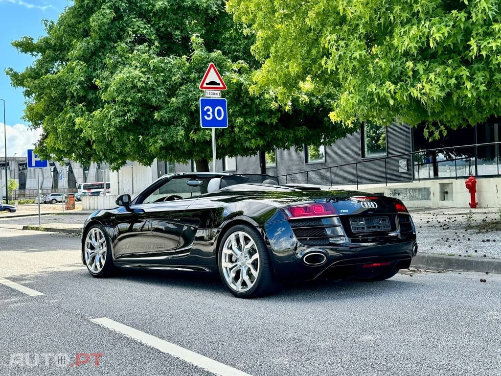 Audi R8 5.2 FSi V10 quattro R tronic