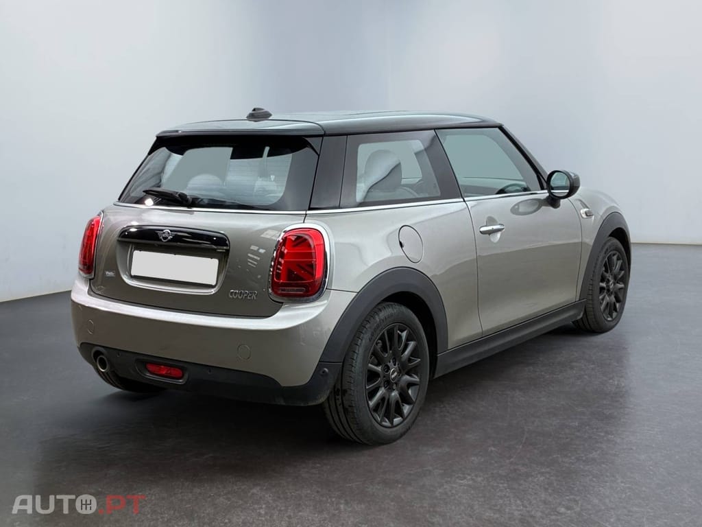 MINI Cooper GreenWich Edition