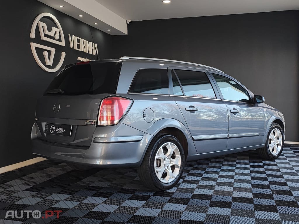 Opel Astra Caravan 1.7CDTI Cosmos