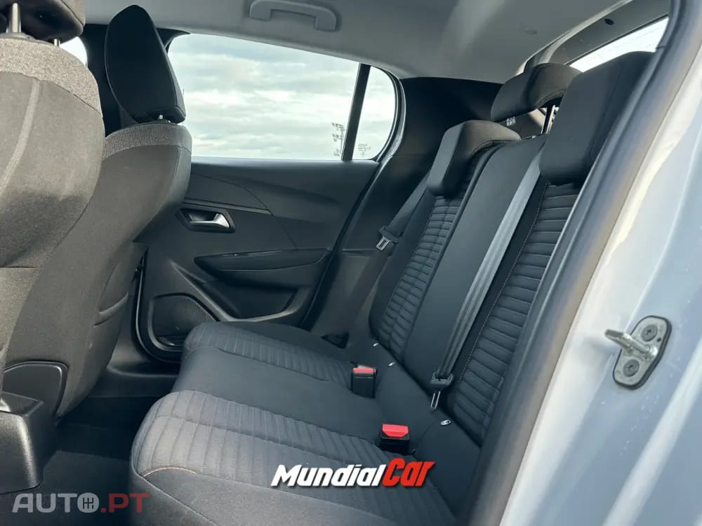 Peugeot 208 1.5 BlueHDi Allure Pack