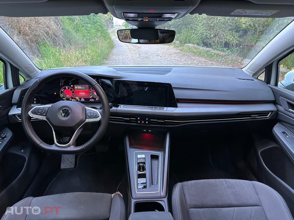 Volkswagen Golf 1.4 TSI e-Hybrid DSG