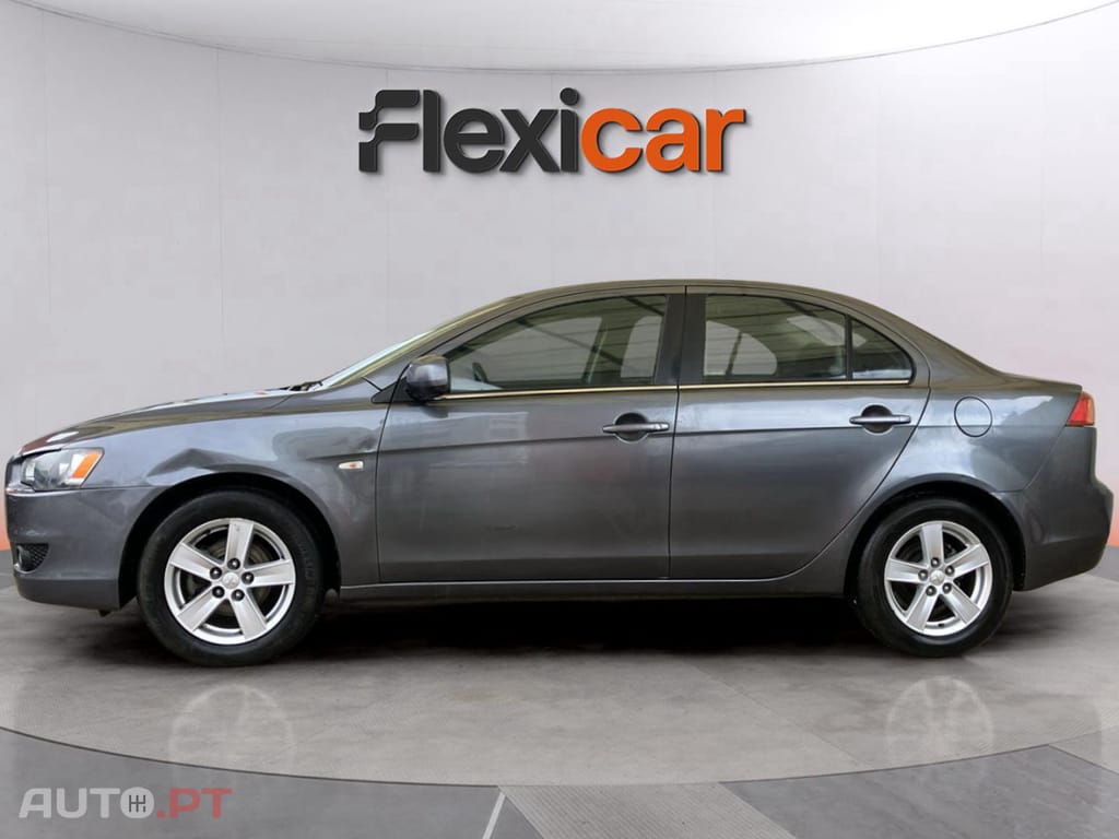 Mitsubishi Lancer 1.5 Invite