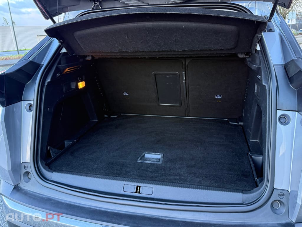 Peugeot 3008 BlueHDi 120 EAT6 Stop & Start Active