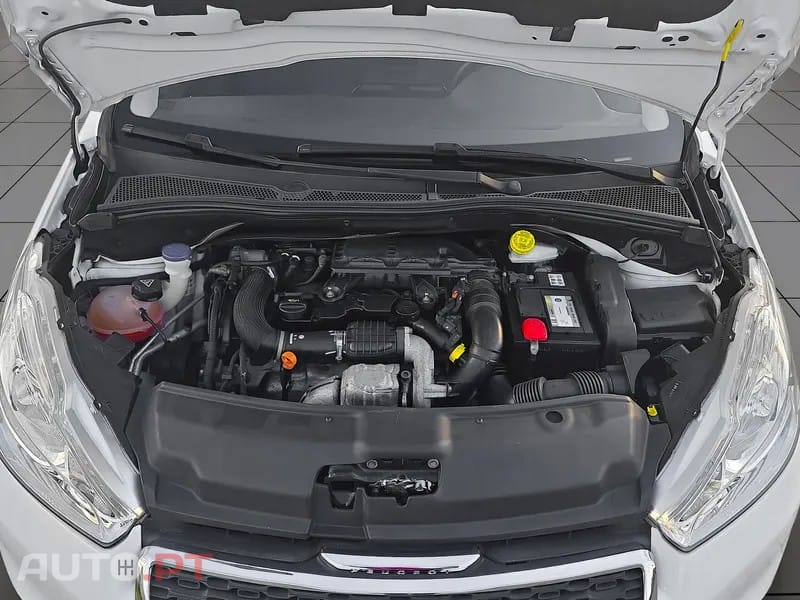 Peugeot 208 1.4 HDi