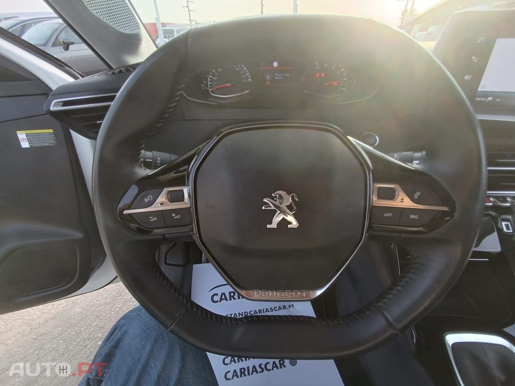 Peugeot 208 1.5 BlueHDi Allure Pack