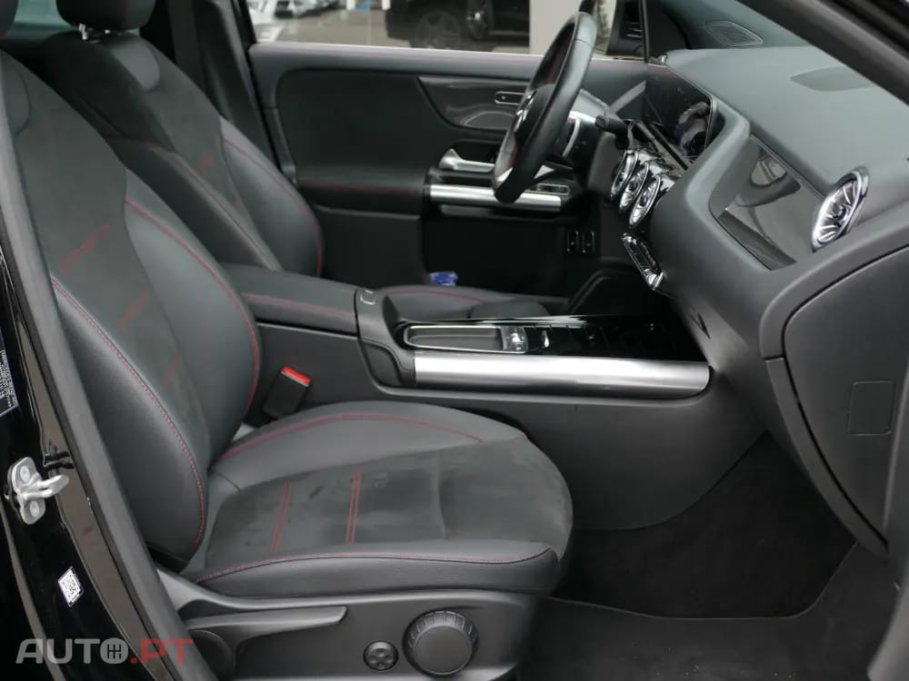 Mercedes-Benz GLA 250 e AMG Line