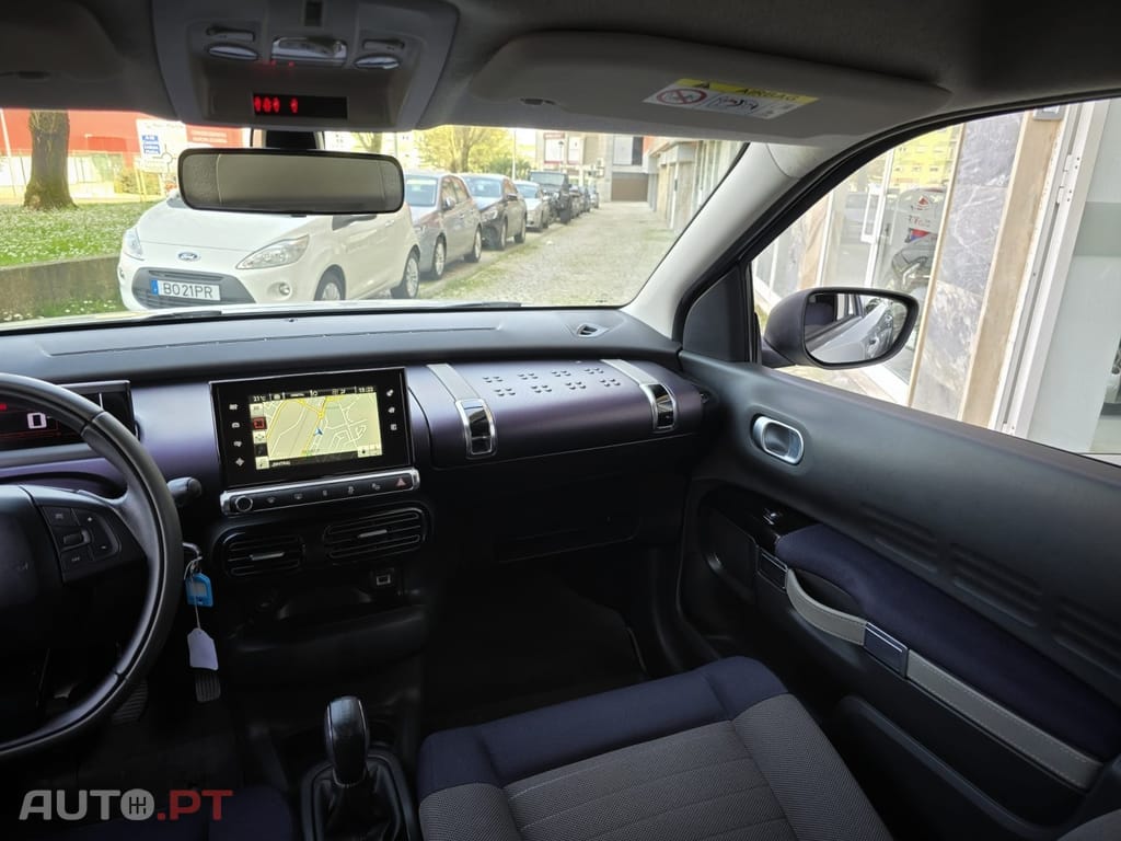 Citroen C4 Cactus 1.2 PureTech Shine
