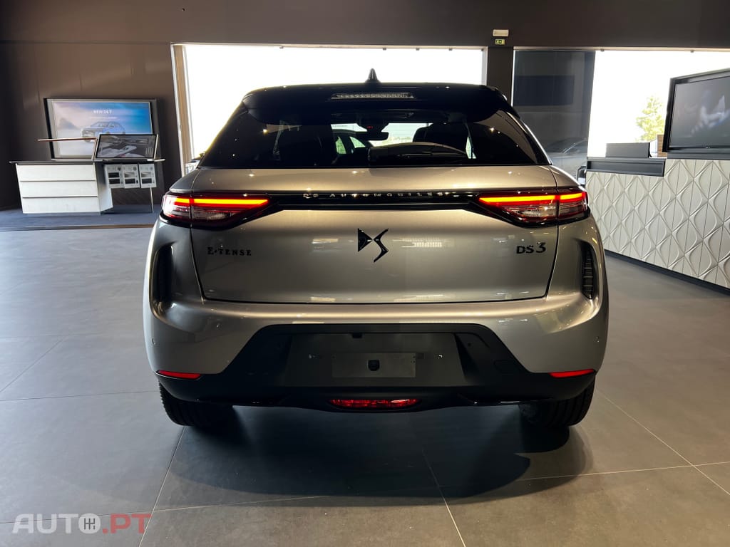 DS DS3 E-Tense Esprit de Voyage