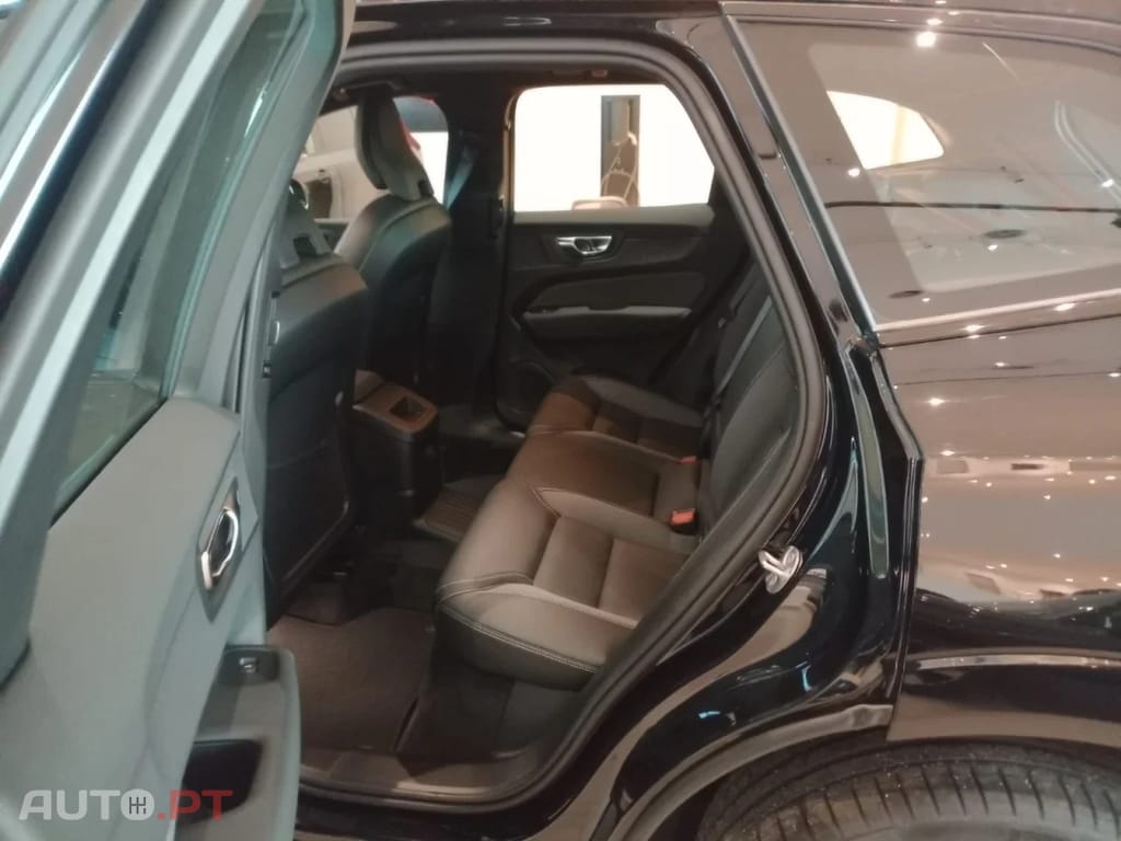 Volvo XC60 T6 Black Edition