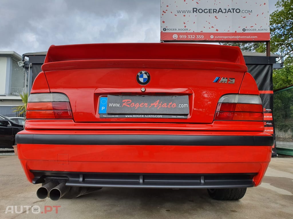BMW M3 COUPE - 285CV