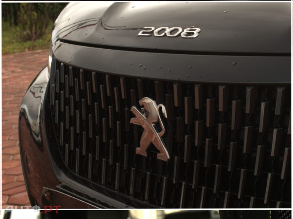 Peugeot 2008 1.5 BlueHDi GT Line EAT8