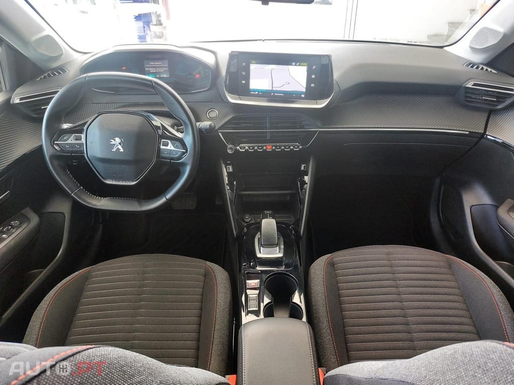 Peugeot E-208 50 kWh Active