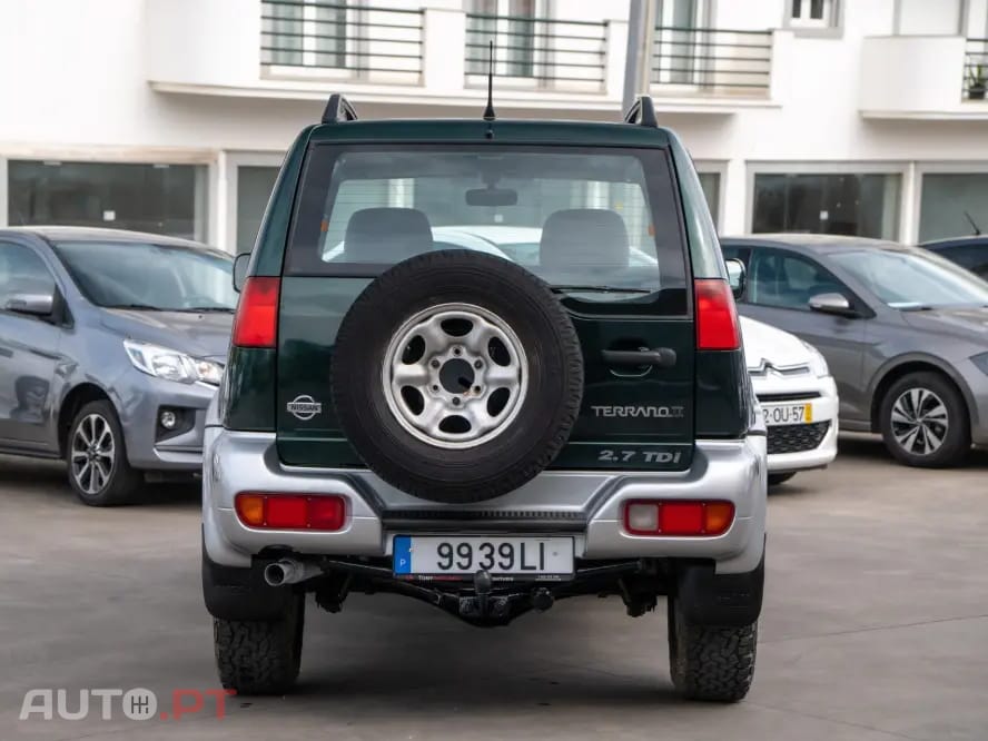 Nissan Terrano II 2.7 TDi Comfort