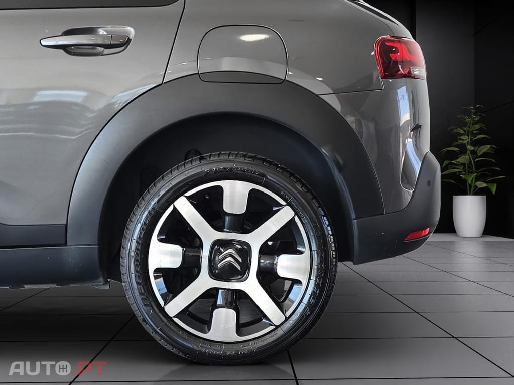 Citroen C4 Cactus 1.2 PureTech Shine