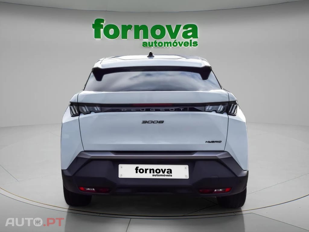 Peugeot 3008 1.2 Hybrid Allure e-DCS6