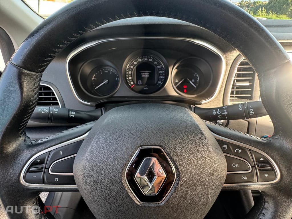 Renault Mégane Sport Tourer 1.5 blue dci limited