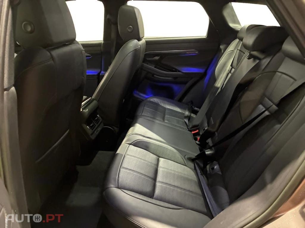 Land Rover Evoque 1.5 P300e AWD R-Dynamic Auto