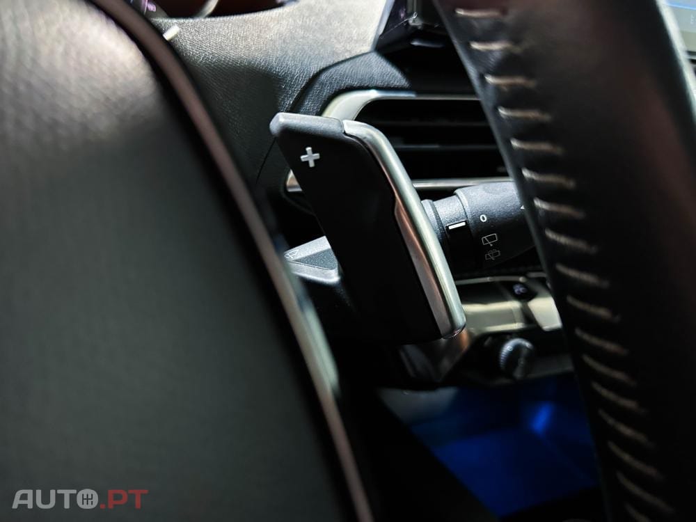 Peugeot 5008 Allure Pack EAT-8