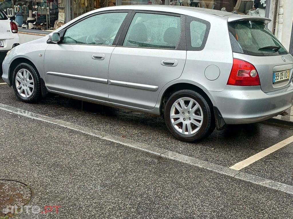 Honda Civic 1.7 CDTI exclusive