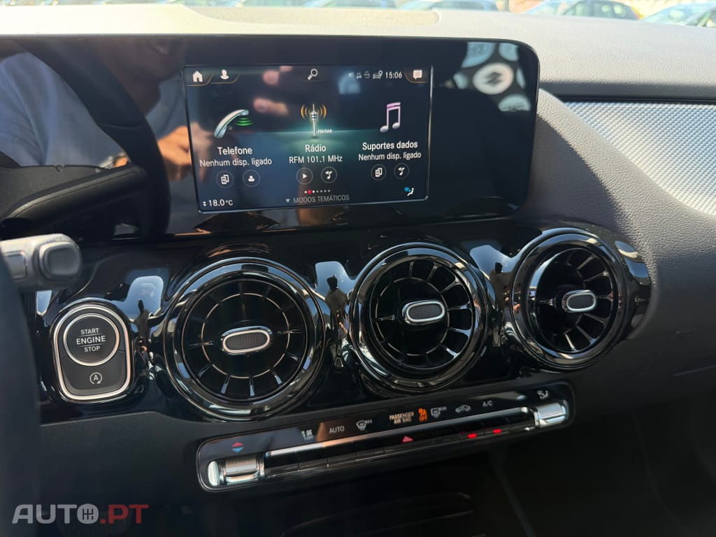 Mercedes-Benz GLA 180 d