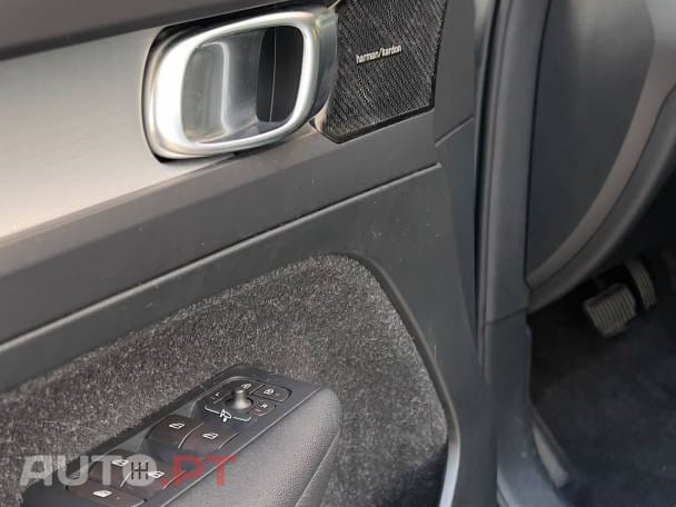 Volvo XC40 2.0 D3 Momentum Plus Geartronic