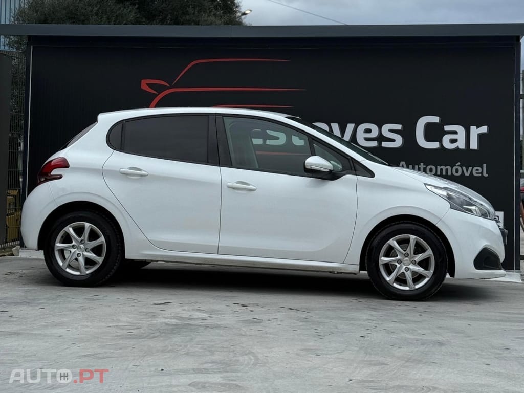 Peugeot 208 1.2 PureTech Access