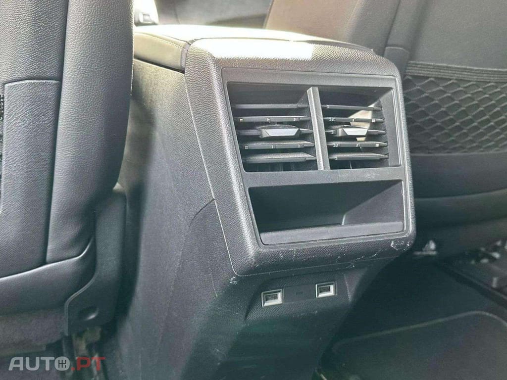 DS DS7 Crossback 1.5 BlueHDi Performance Line EAT8