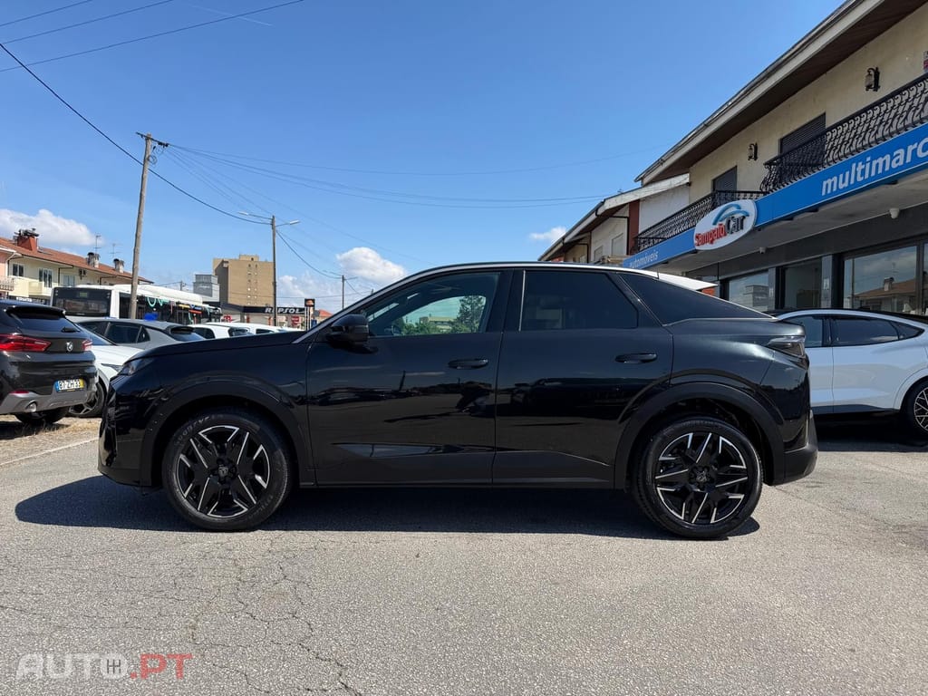 Peugeot 3008 1.2 Hybrid Allure e-DCS6