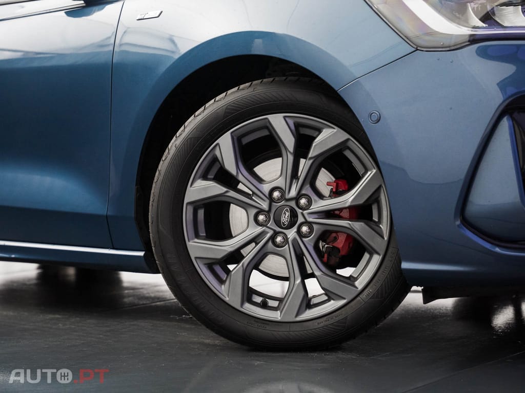 Ford Focus SW 1.0 EcoBoost MHEV ST-Line X