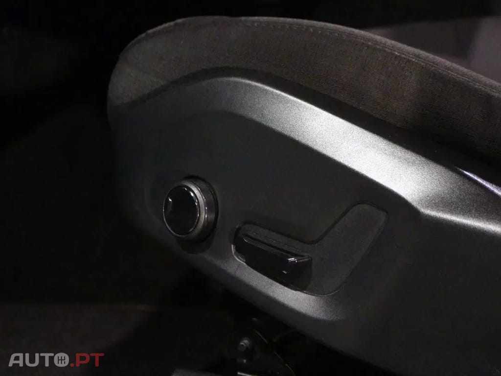 Volvo XC60 2.0 B4 Momentum