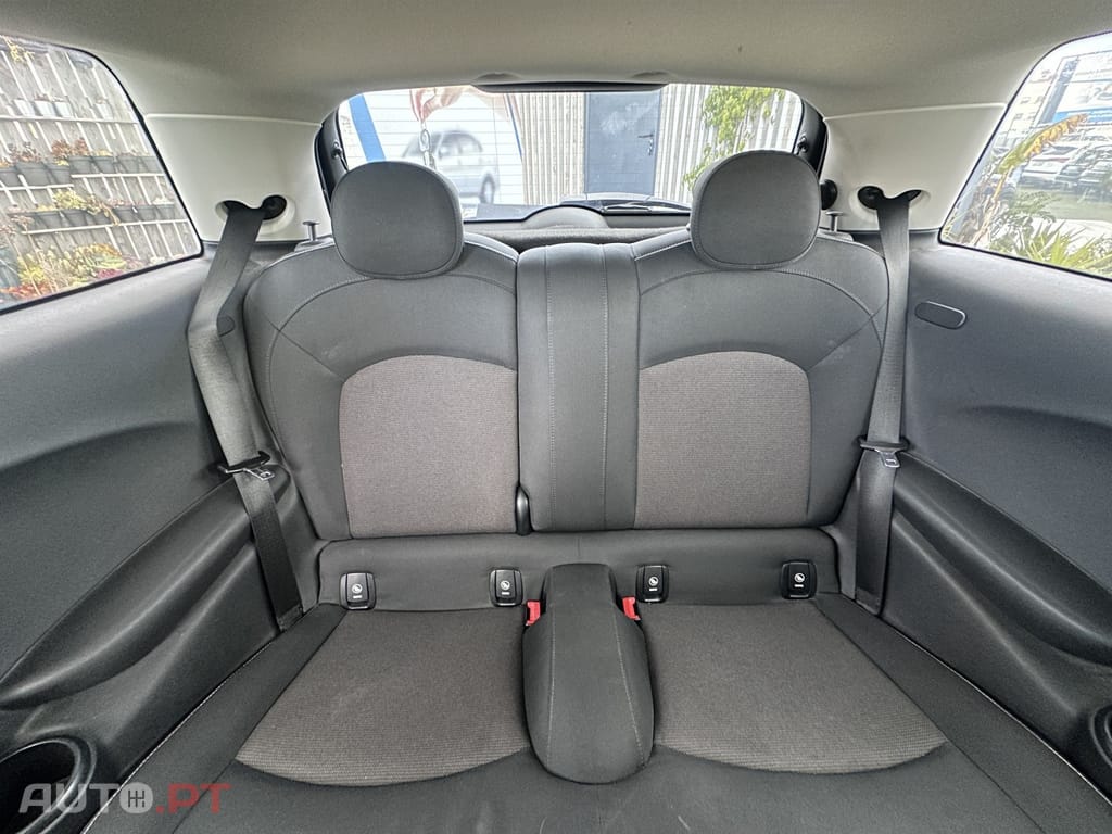 MINI Cooper One D