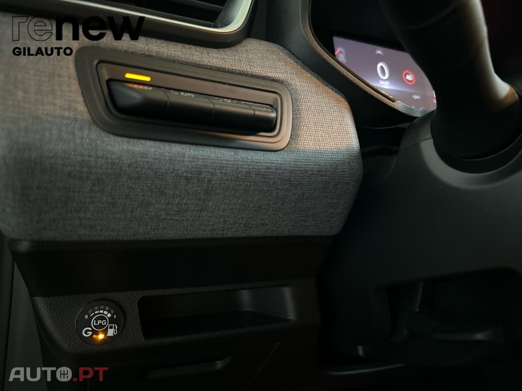 Renault Clio 1.0 TCE 100 EVOLUTION BI-FUEL