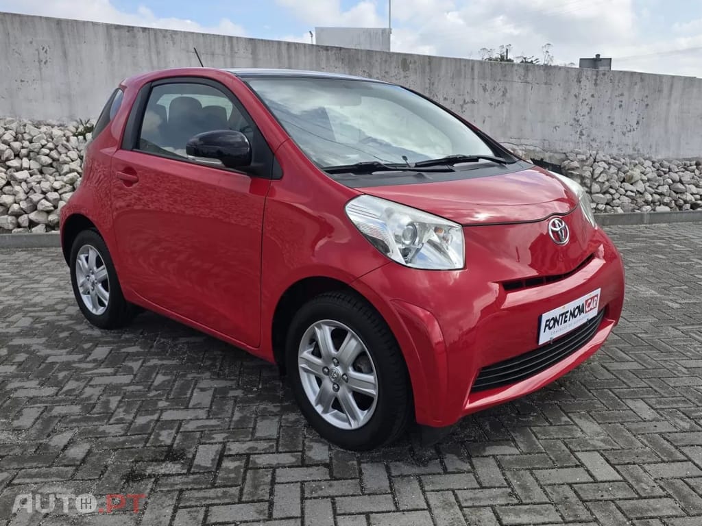 Toyota iQ 1.0 VVT-i