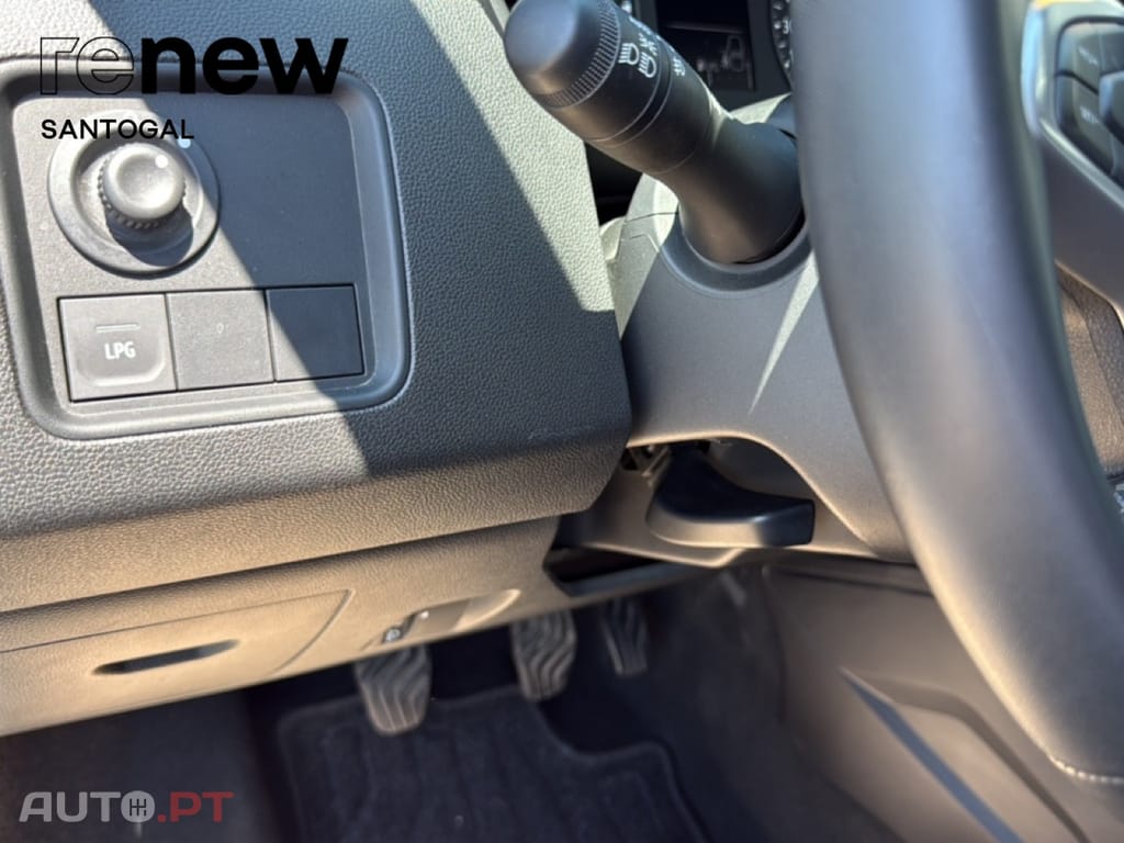 Dacia Duster 1.0 TCe Expression ECO-G 4x2 GPL