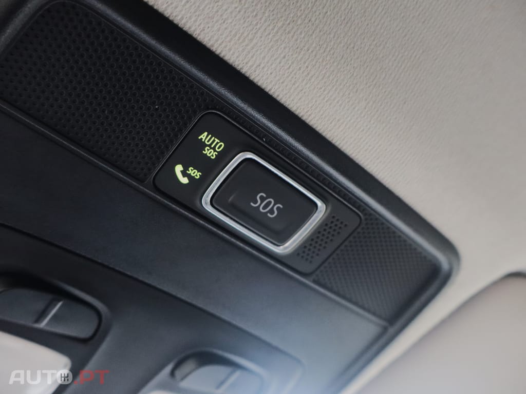 Renault Clio 1.0 TCe Limited Bi-Fuel