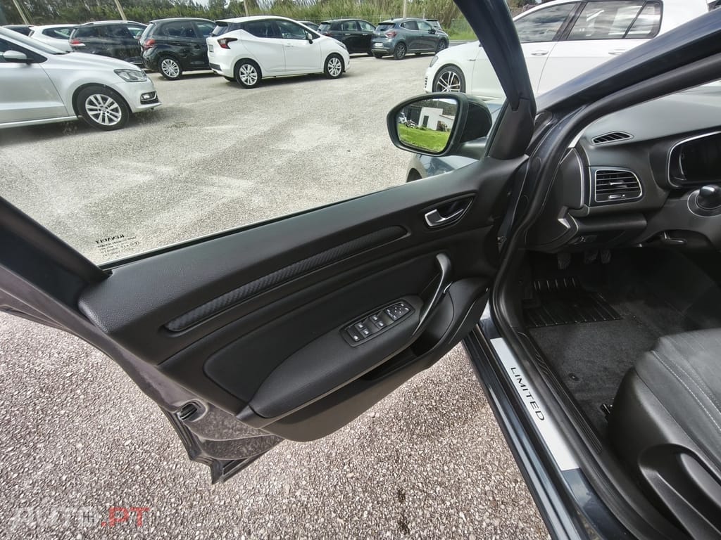 Renault Mégane Sport Tourer 1.5 Blue dCi Limited