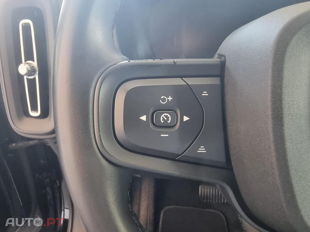 Volvo XC40 1.5 T4 PHEV Inscription Expression
