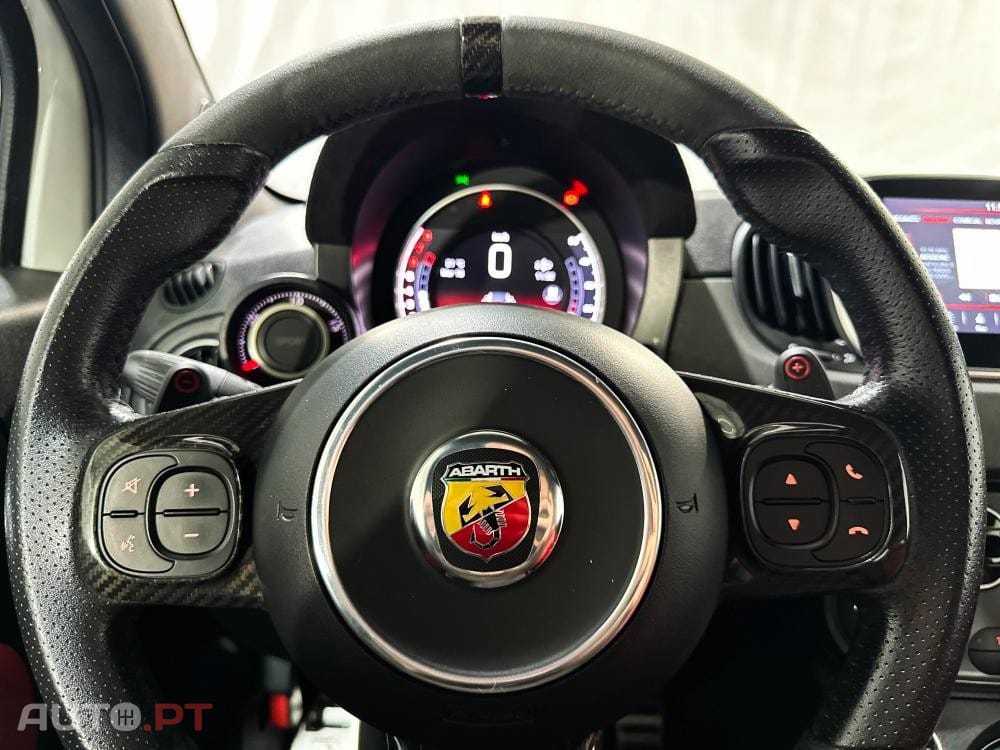 Abarth 595C 1.4 T-Jet Competizione MTA