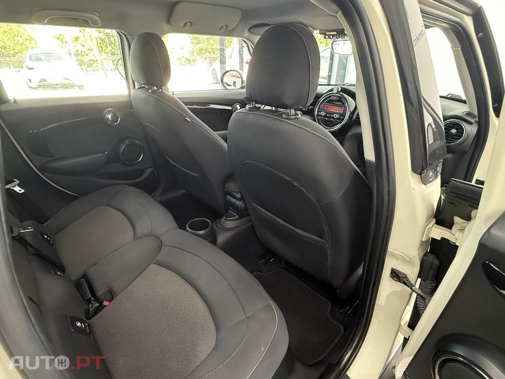 MINI Cooper One D