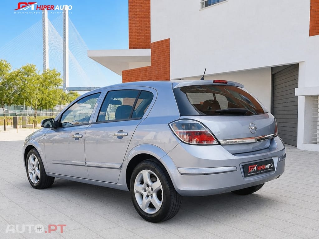 Opel Astra 1.3 CDTi Enjoy EcoFLEX