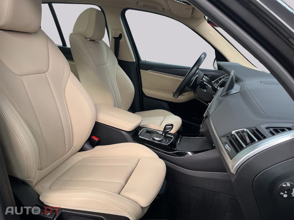 BMW X3 I.V.A DEDUTIVEL xDrive30e
