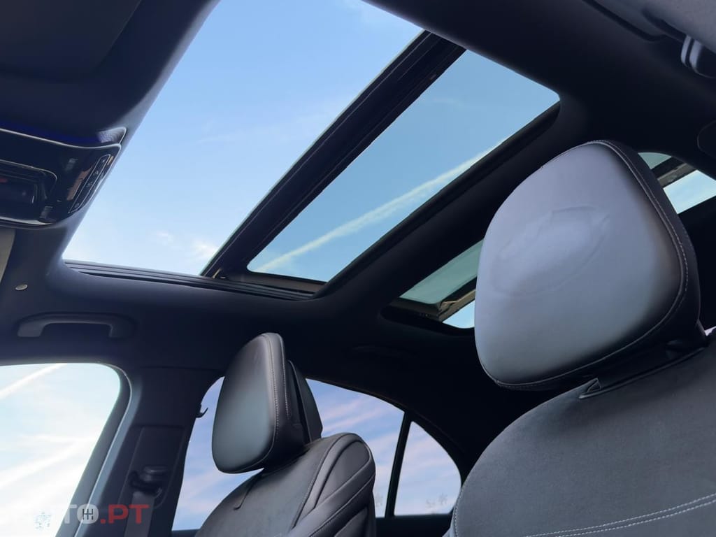 Mercedes-Benz C 300 C 300 e AMG Line PLUG - IN
