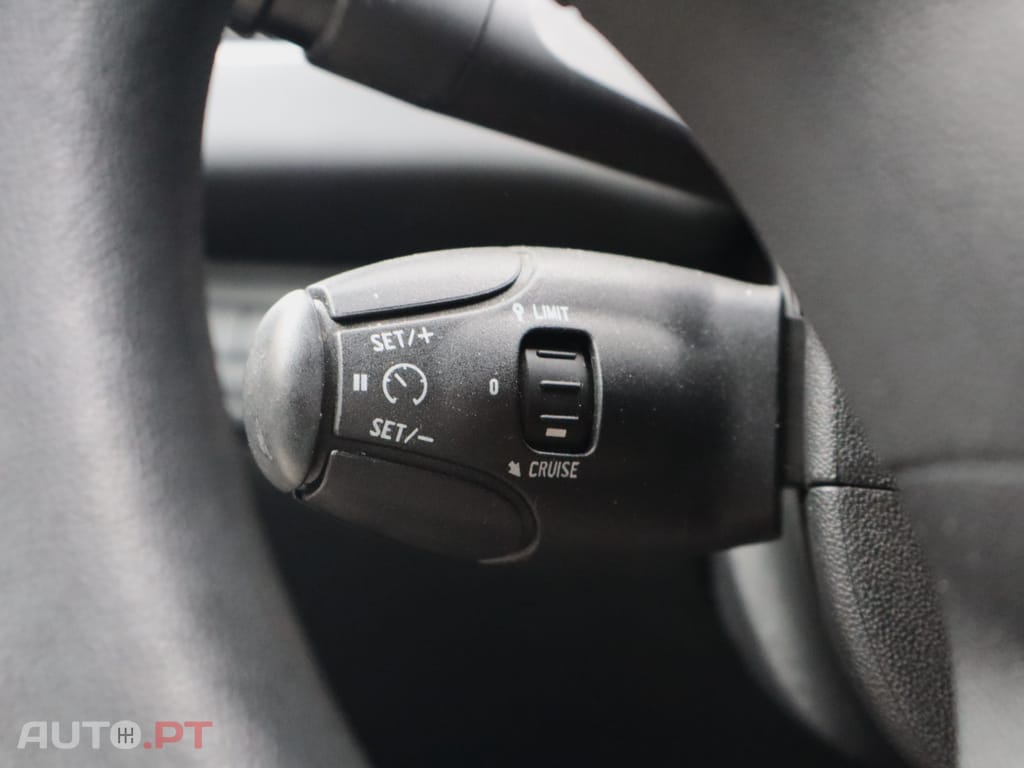 Peugeot 208 1.6 BlueHDi