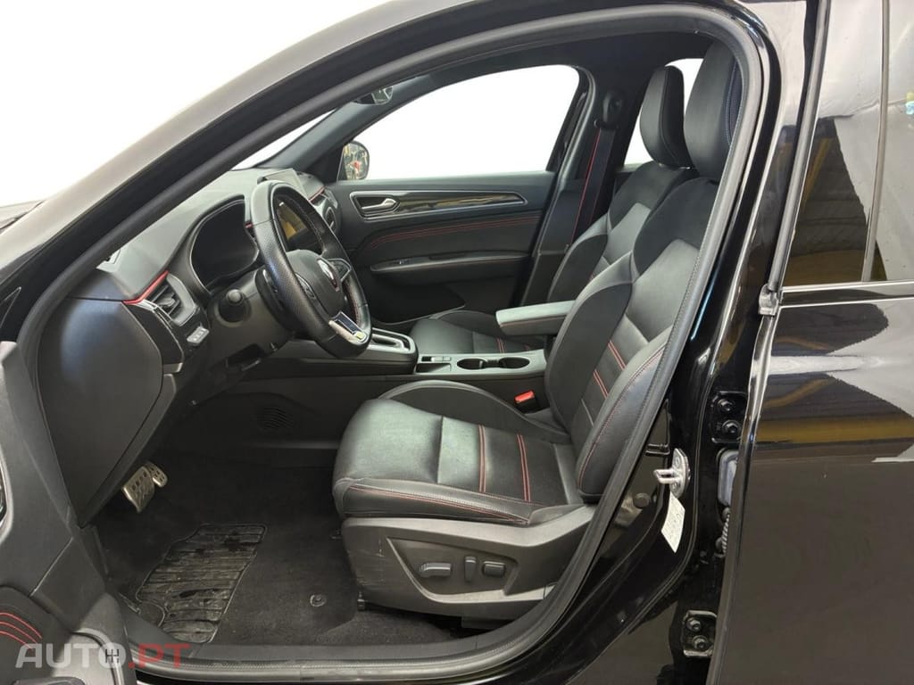 Renault Arkana 1.3 Hybrid R.S. Line EDC