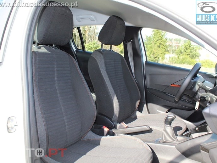 Peugeot 208 1.2 Pure Tech SE STYLE 75 CV